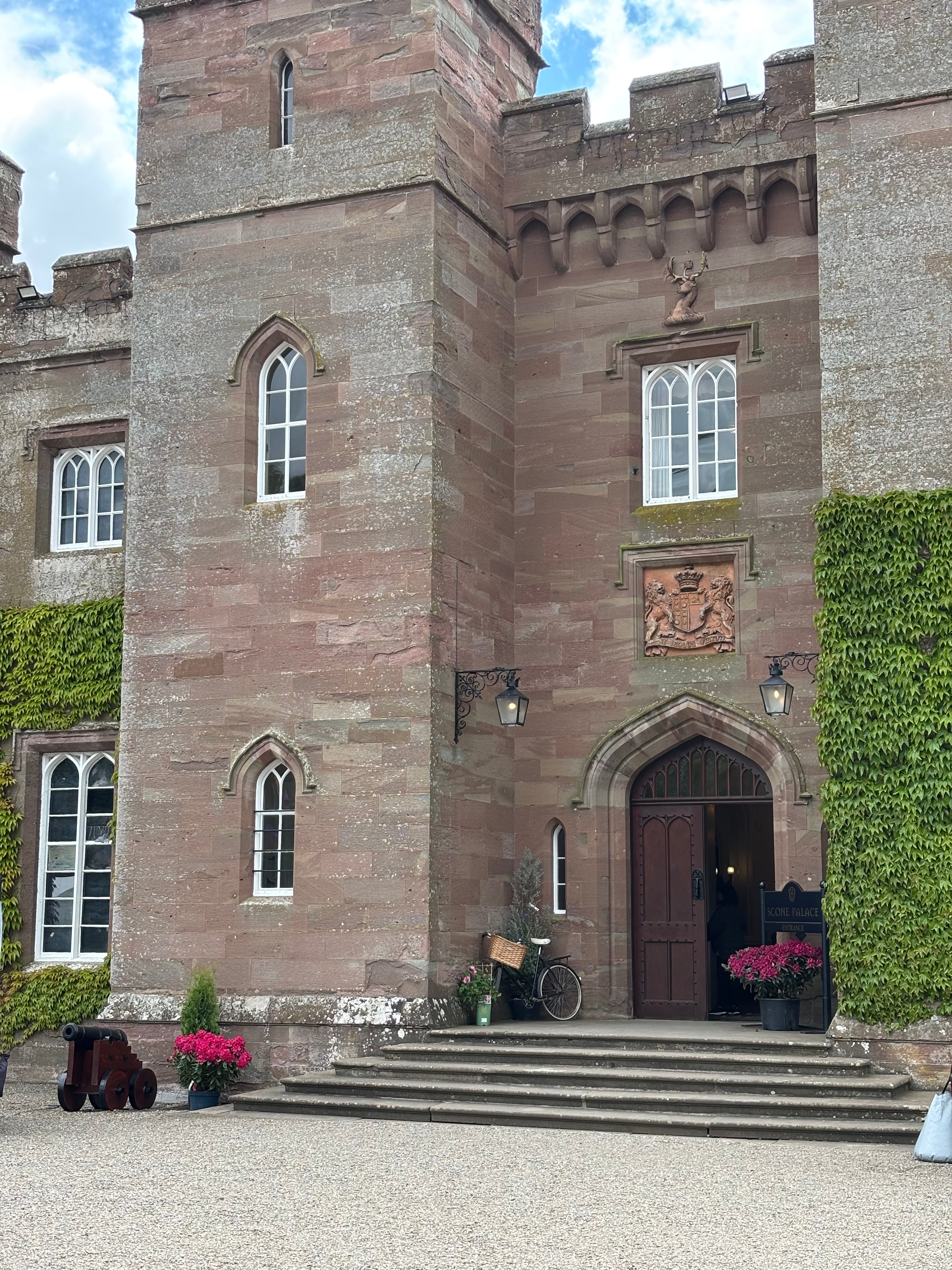 Garden Greatness β Our Weekend at Scone Palace Garden Fair 2025